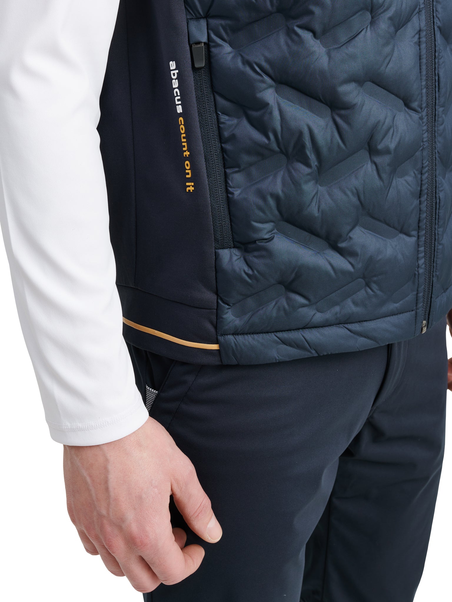 Grove Hybrid Vest