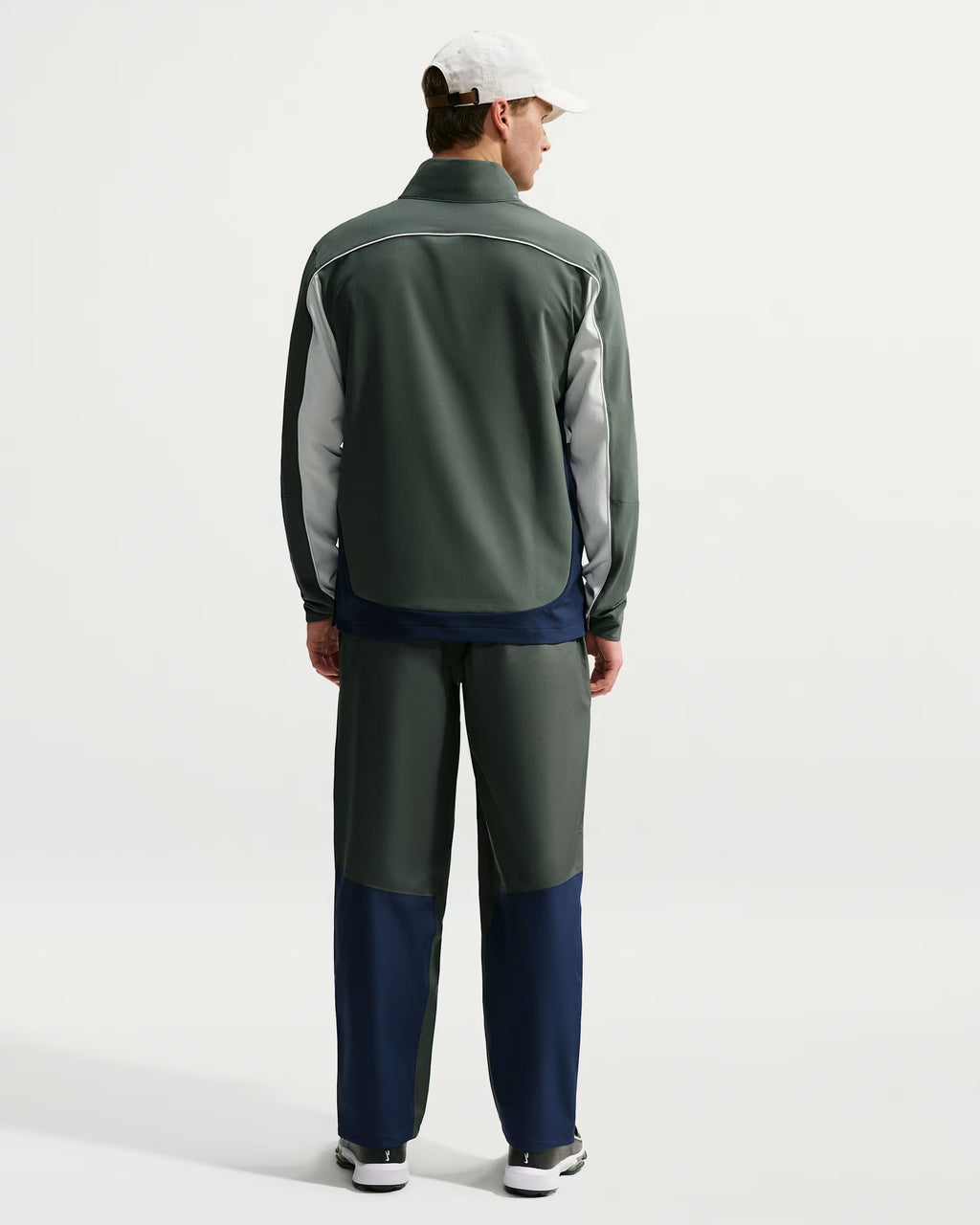 M NK Repel OW JKT SFT Shell-Camo Green
